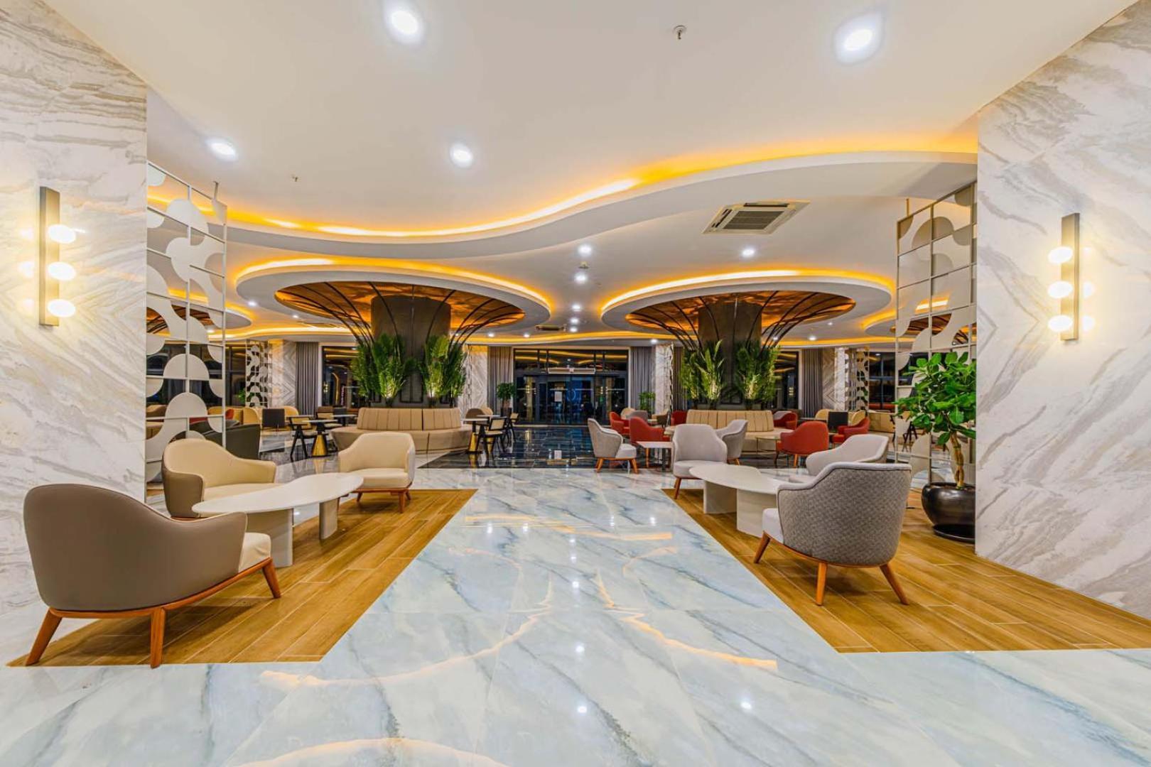 Dream Fun World Otel